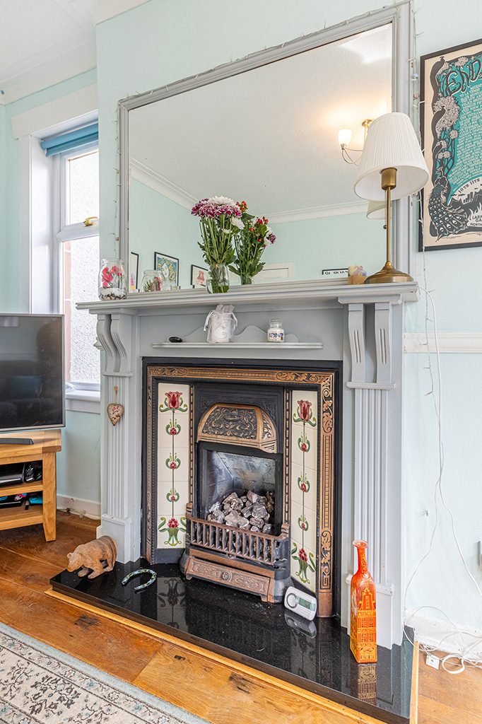 76 Tantallon Road, Shawlands, Glasgow, G41 3BX